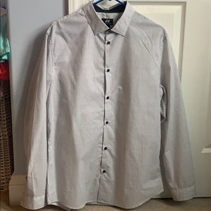 Men’s long sleeve button down